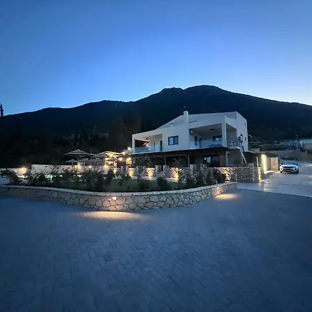 Ionian Hospitality θετισ 2